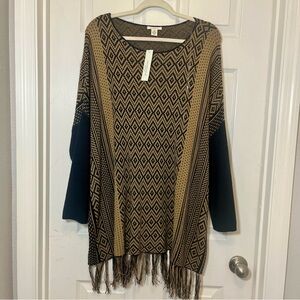 NWT Westbound Black and Tan Geometric Fringe Poncho-like Sweater